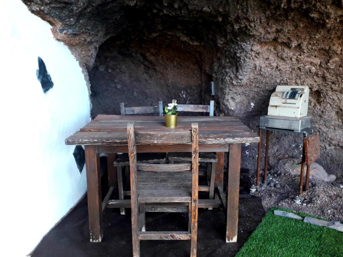 Casa Rural Alessia With Jacuzzi ,Garden & Swimming Pool 圣克鲁斯-德特内里费 外观 照片