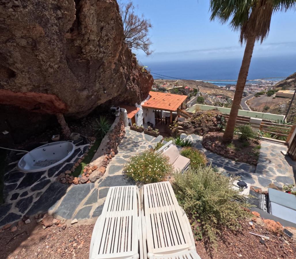 Casa Rural Alessia With Jacuzzi ,Garden & Swimming Pool 圣克鲁斯-德特内里费 外观 照片